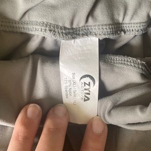 Zyia brand stretch joggers size XL